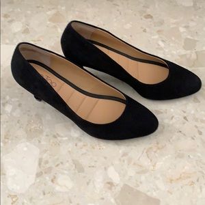 *NEW* Me Too Carissa black pumps